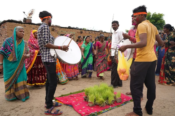 Amravati Maharashtra India Wrzesień 2020 Niezidentyfikowany Indyjski Plemienny Lambada Lub — Zdjęcie stockowe