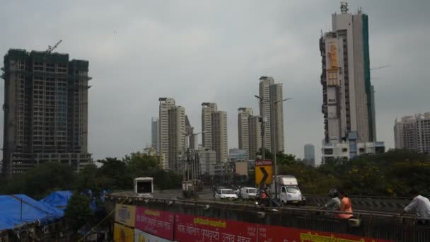 Tráfico Ocupado Calle Mumbai Por Mañana — Vídeo de stock