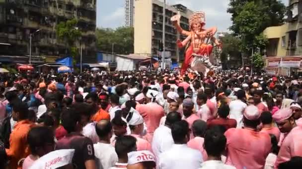 Mumbai India Settembre 2018 Migliaia Devoti Offrono Addio Lord Ganesha — Video Stock