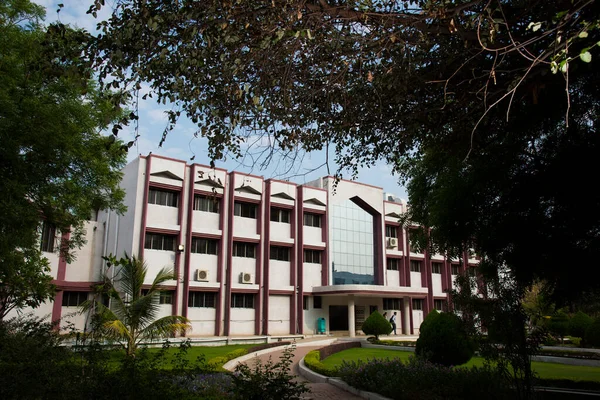 Nagpur Maharashtra Índia Abril 2016 Exterior Edifício Moderno Universidade Educacional — Fotografia de Stock