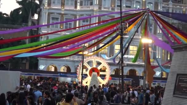 Mumbai India Februari 2020 Mensen Bezoeken Genieten Van Kala Ghoda — Stockvideo