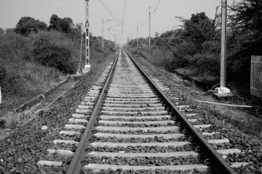 Gündüz vakti demiryolu perspektifi 