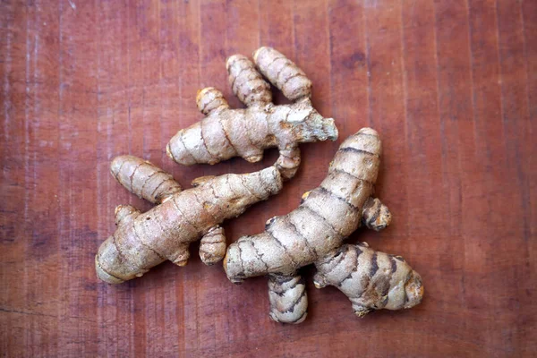 Racines Fraîches Curcuma Sur Fond — Photo