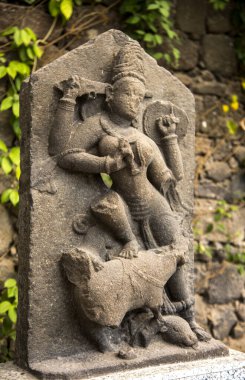 Daulatabad Kalesi, Aurangabad, Maharashtra, Hindistan 'da antik taş heykel.