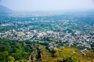 Daulatabad şehir manzarası Devgiri Kalesi, Aurangabad, Maharashtra, Hindistan.