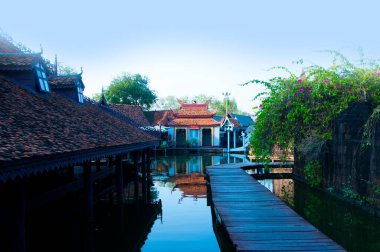 Tayland 'ın tarihsel olarak önemli yapılarının bölgeye yayıldığı Antik Siyam..