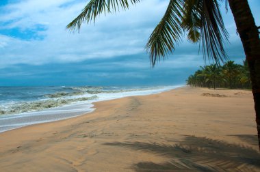 Kerala, Hindistan 'da el değmemiş tropik plaj