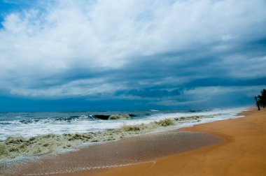 Kerala, Hindistan 'da el değmemiş tropik plaj