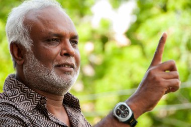 Delhi, Hindistan yolunda protesto yapan sosyal aktivist..