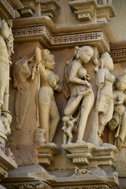 Taş oyma heykelleri Javari Tapınağı, Khajuraho, Madhya Pradesh, Hindistan, UNESCO dünya mirası alanı