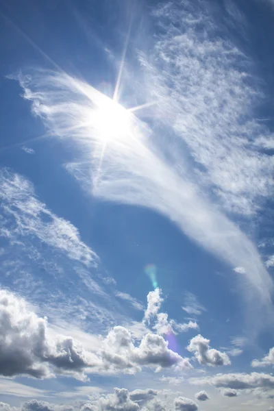 Clouds and sun with blue sky. — Stock Photo, Image