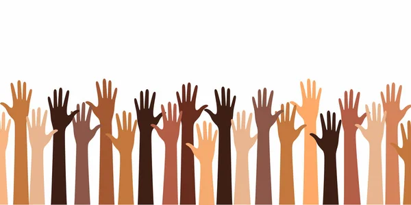 Руки Різними Кольорами Шкіри Підняті Вгору Протест Проти Расизму — стоковий вектор