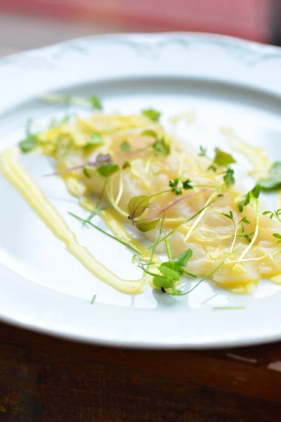 Carpaccio-Schnitzel lizenzfreie Stockbilder