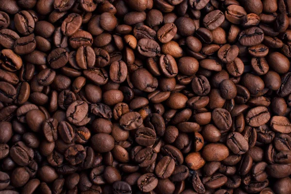Verstreute Haufen Gerösteter Arabica Kaffeebohnen Von Oben Tageslicht Aus Nächster — Stockfoto