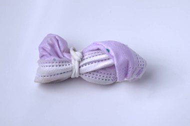 Tek kullanımlık yüz maskesi nasıl katlanır