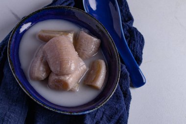 Muz kompostosu, oruç tutmak için tipik bir yemektir.