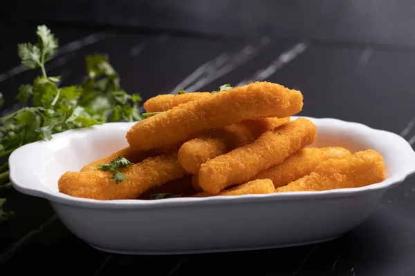 Kyckling Nuggets Pinnar Kopp Svart Bakgrund — Stockfoto