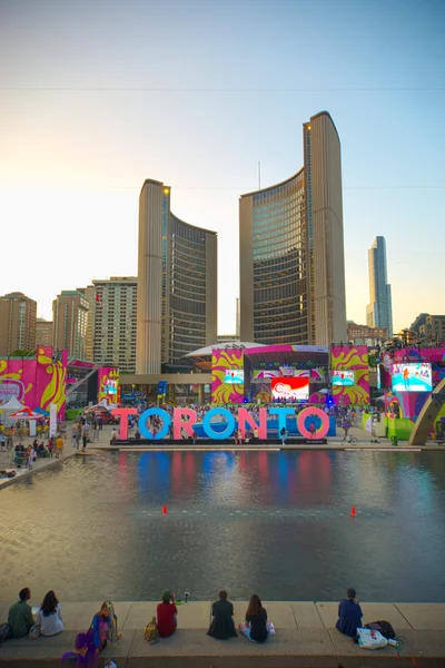 TORONTO,CANADA, JULY 9,2015. The new Toronto sign in Nathan Phill — Stock Photo, Image