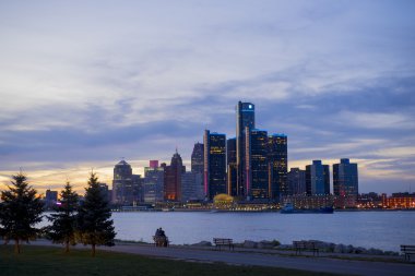 Detroit skyline General Motors c Dünya Merkezi