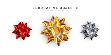 Beyaz arkaplanda izole edilmiş gerçekçi parlak vektör yayları. Kartlar için altın, gümüş, kırmızı hediye yayları, sunum, sevgililer günü, Noel ve doğum günü çizimleri.