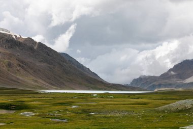 Yüksek irtifa Yeşil Dağ Gölü