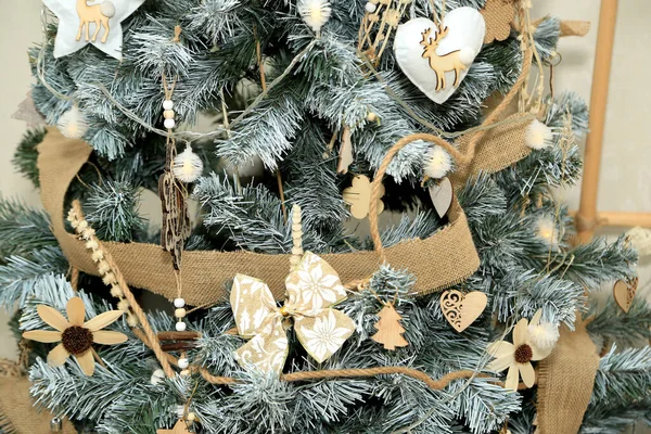 Árbol Navidad Con Decoraciones Navidad — Foto de Stock