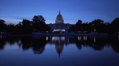 ABD Kongre Binası, Covid 19 Salgın Ortasında Mavi Saat Gündoğumunda