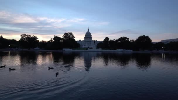 The United States Capitol Morning in the Covid 19 Pandemic Wide — Stock video