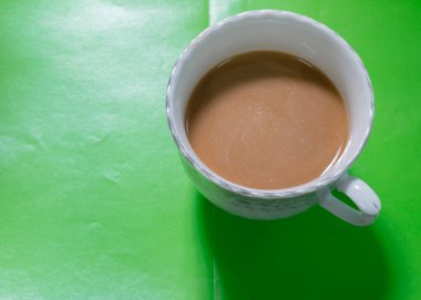 Yazar mutfakta fotoğraf çekimi yaptı. Fotoğraf seti 12 Ağustos 2021 sabahı çekilmişti. Stok fotoğrafı: Cafe Millk