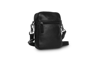 Beyaz arka planda izole edilmiş şık deri deri erkek çantası. Moda konsepti, giyim endüstrisi, bitmiş ürünler. Çevrimiçi mağazalar için fotoğraflar.