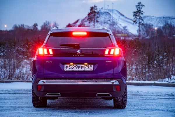 Moscow Rússia Março 2020 Visão Traseira Azul Suv Peugeot 3008 — Fotografia de Stock