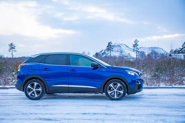 Moskau Russland März 2020 Blauer Suv Peugeot 3008 Auf Winterlicher — Stockfoto