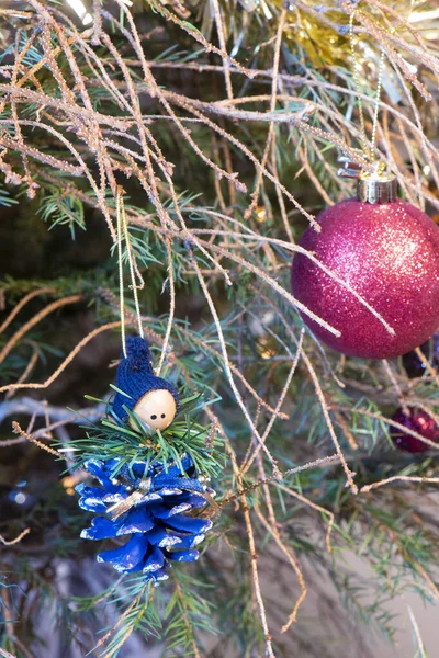 Old Christmas Tree Dropped Needles End Xmas Holidays Season Waiting — Stock Photo, Image