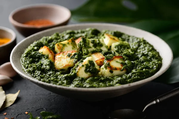 Hint Palak Paneer