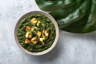  Hint Palak Paneer