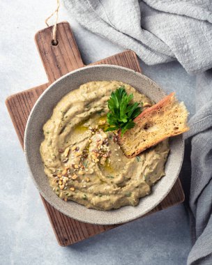 Baba ghanoush, baba ganoush ya da patlıcan humusu, geleneksel Orta Doğu mutfağı, üst manzara