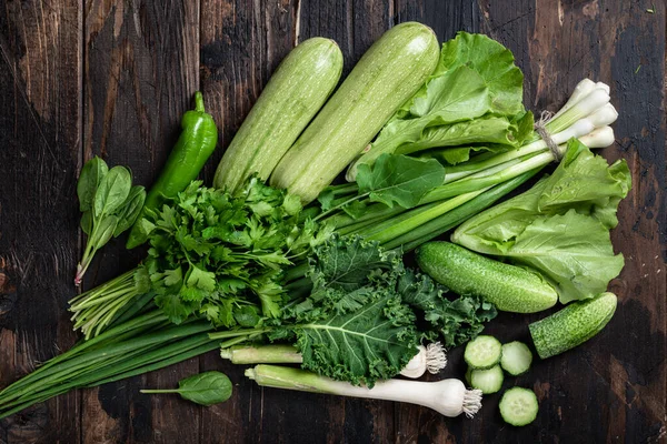 Verduras e ervas verdes — Fotografia de Stock