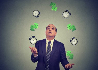 çalar saat dolar işareti atma hokkabazlık iş adamı. Para kavramı Zamanı