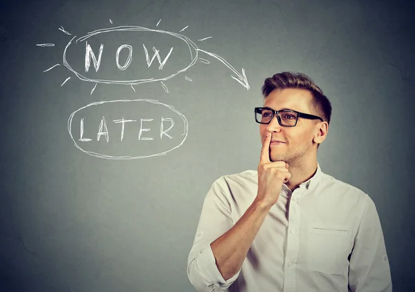 I used to think my life was a cringe. Now be thinking. мышление девушка. Can i мысли. Now be thinking.