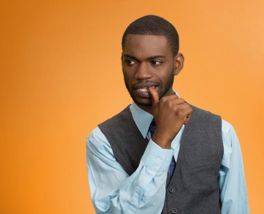 çene, parmak başparmak, stres, derin düşünce emmek adam