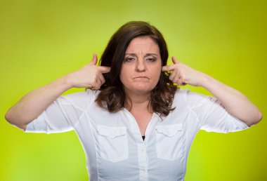 kulaklar birileri görmezden gürültü rahatsız takmayı kadın 