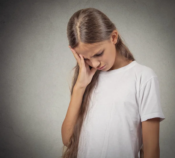 Kind überrascht. — Stockfoto