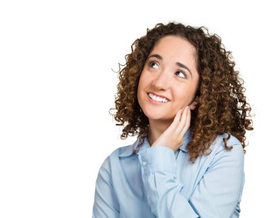 düşünceli genç bir kadın arıyorum