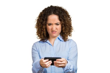Kadın mutsuz, manifatura süre cep telefonunda bir kişi tarafından rahatsız