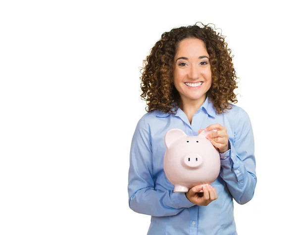 Vrouw bedrijf piggy bank — Stockfoto