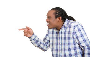 Kızgın adam onun parmak birine işaret