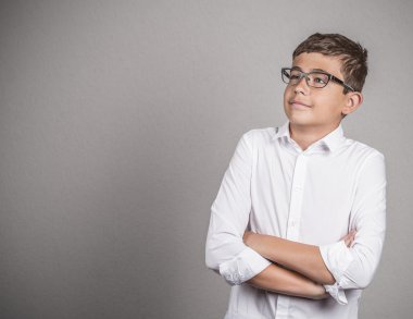 Genç bakarken hayal kurmayı düşünüyorum