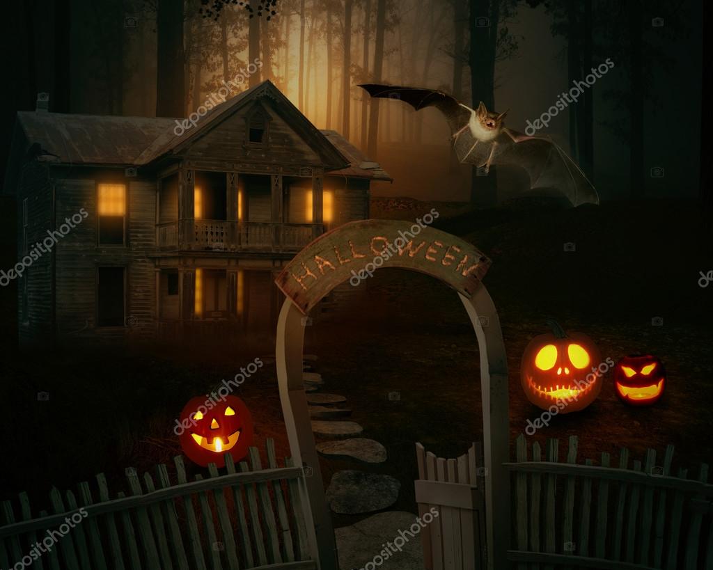 Scary Creepy Jack O'lantern In A Spooky Backyard Of A Farmhouse. Stock  Photo By ©Siphotography 56117861
