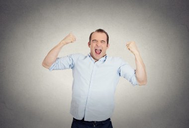 heyecanlı, enerjik, mutlu, öğrenci, kazanan iş adamı çığlık