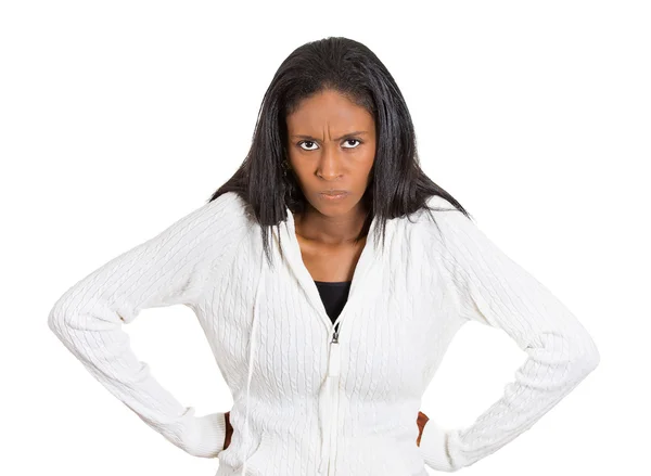 Retrato enojado cabreado mujer sobre fondo blanco. Emoción negativa —  Fotos de Stock